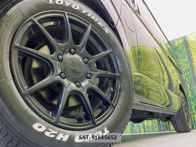 Toyota HIACE VAN 2020-09 8686801-12
