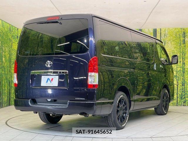 Toyota HIACE VAN 2020-09 8686801-16