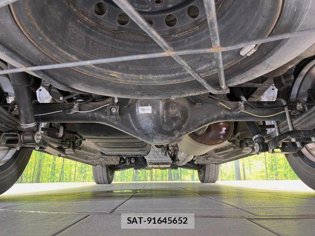 Toyota HIACE VAN 2020-09 8686801-18