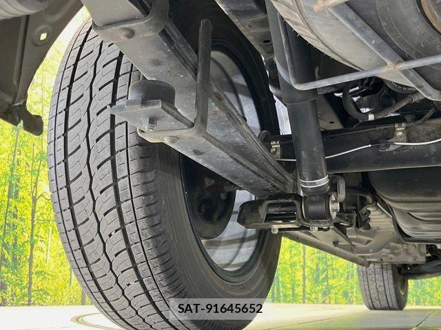 Toyota HIACE VAN 2020-09 8686801-19