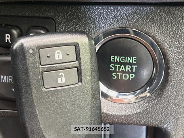 Toyota HIACE VAN 2020-09 8686801-5