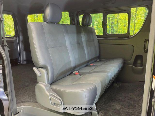 Toyota HIACE VAN 2020-09 8686801-8