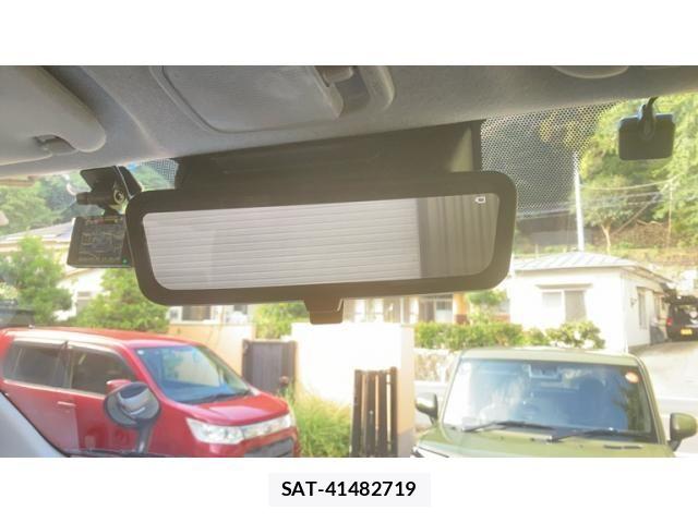 Toyota HIACE VAN 2022-10 8686799-19