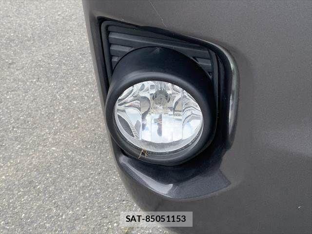 Toyota HIACE VAN 2018-09 8686808-23