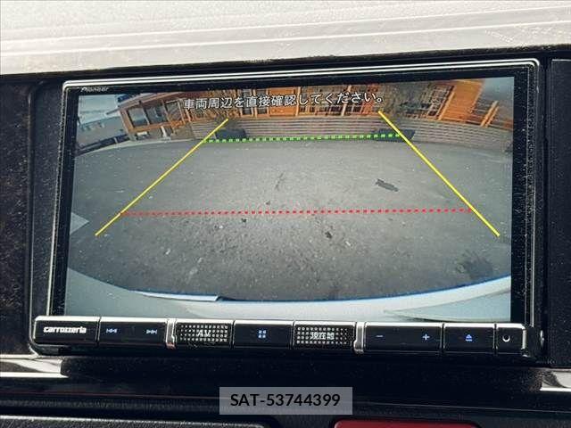 Toyota HIACE VAN 2021-06 8746416-23