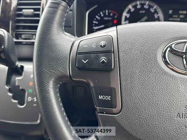 Toyota HIACE VAN 2021-06 8746416-26