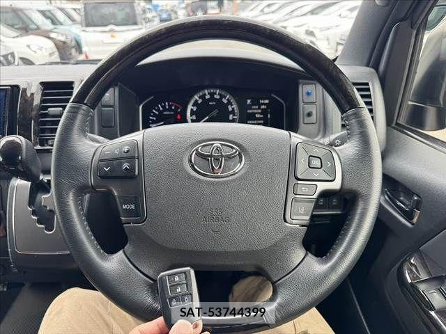 Toyota HIACE VAN 2021-06 8746416-6