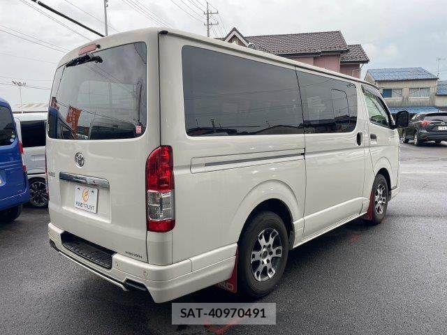 Toyota HIACE VAN 2021-09 8746427-20