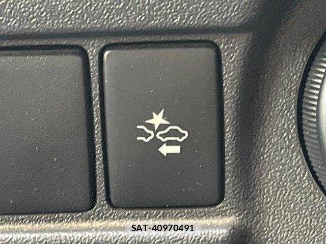 Toyota HIACE VAN 2021-09 8746427-7