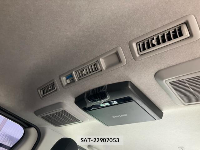 Toyota HIACE VAN 2014-09 8746428-19