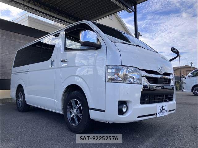 Toyota HIACE VAN 2021-03 8746414-10