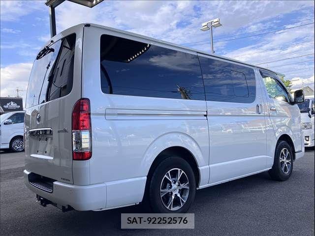 Toyota HIACE VAN 2021-03 8746414-14