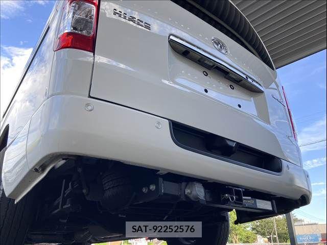 Toyota HIACE VAN 2021-03 8746414-26