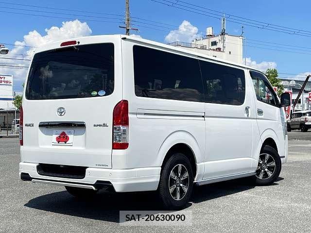 Toyota HIACE VAN 2020-08 8746415-2
