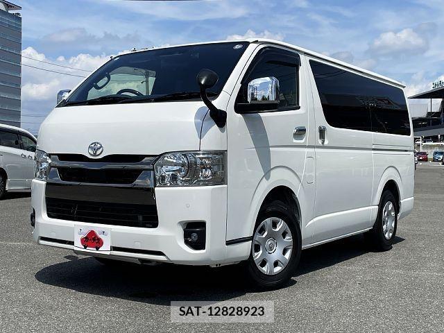 Toyota HIACE VAN 2024-05 8746409-0