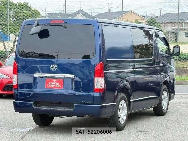 Toyota HIACE VAN 2021-07 8746426-17