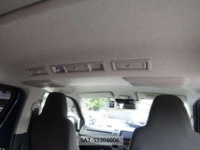 Toyota HIACE VAN 2021-07 8746426-8