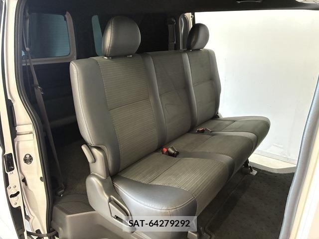 Toyota HIACE VAN 2025-12 8746397-10