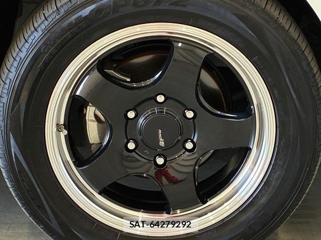 Toyota HIACE VAN 2025-12 8746397-28
