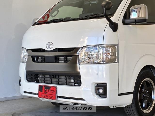 Toyota HIACE VAN 2025-12 8746397-7