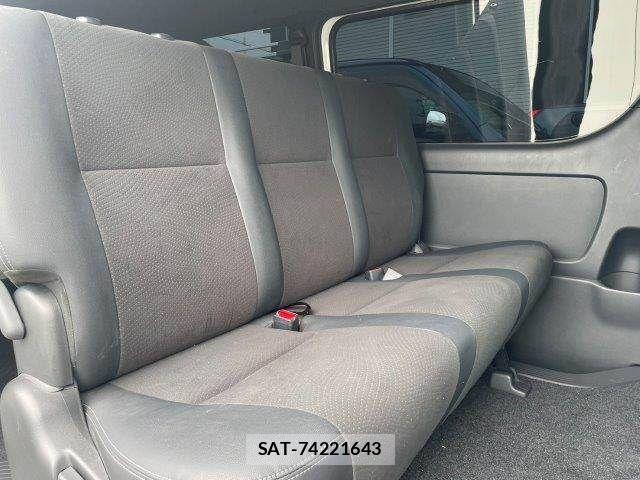 Toyota HIACE VAN 2024-06 8746411-9
