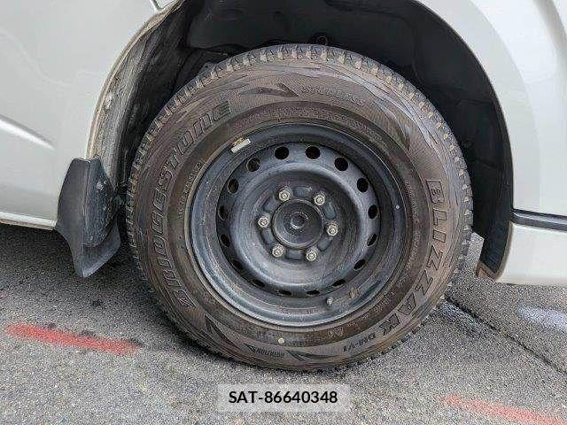 Toyota HIACE VAN 2020-12 8746423-14