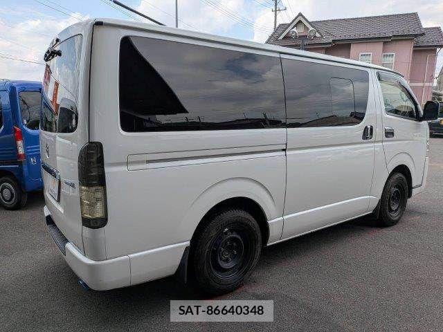 Toyota HIACE VAN 2020-12 8746423-18