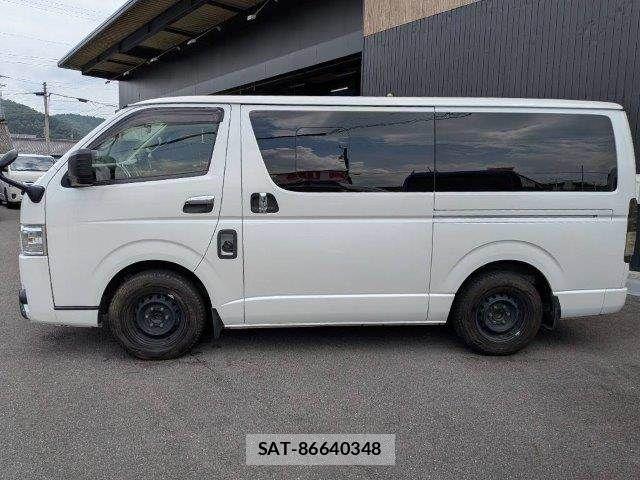 Toyota HIACE VAN 2020-12 8746423-21