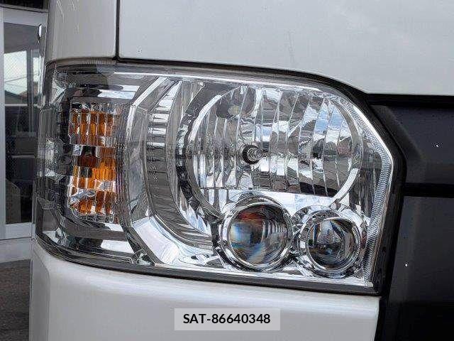 Toyota HIACE VAN 2020-12 8746423-23
