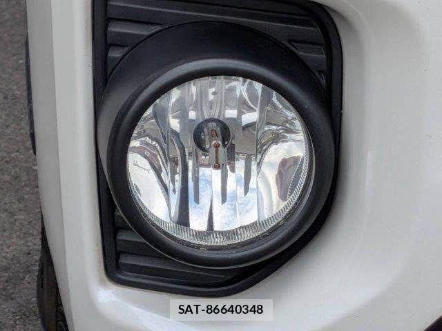Toyota HIACE VAN 2020-12 8746423-25