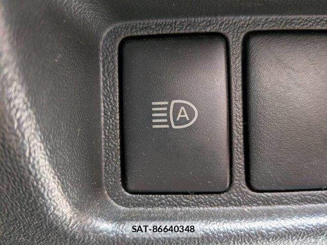 Toyota HIACE VAN 2020-12 8746423-6