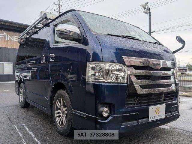 Toyota HIACE VAN 2018-07 8746429-18