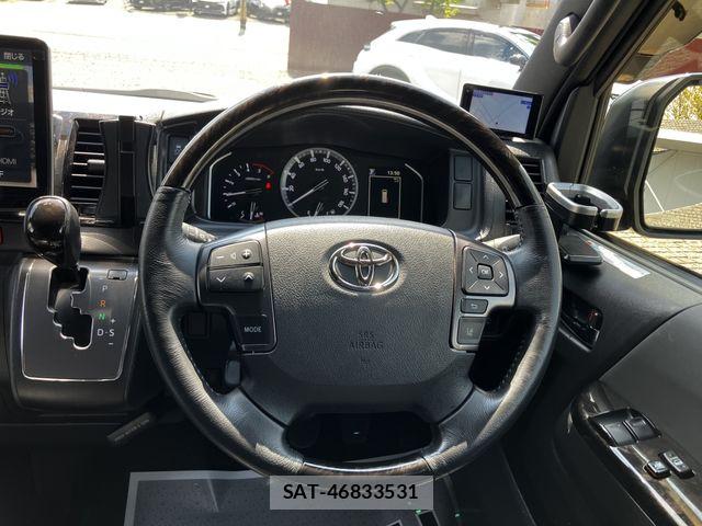 Toyota HIACE VAN 2021-09 8746408-12