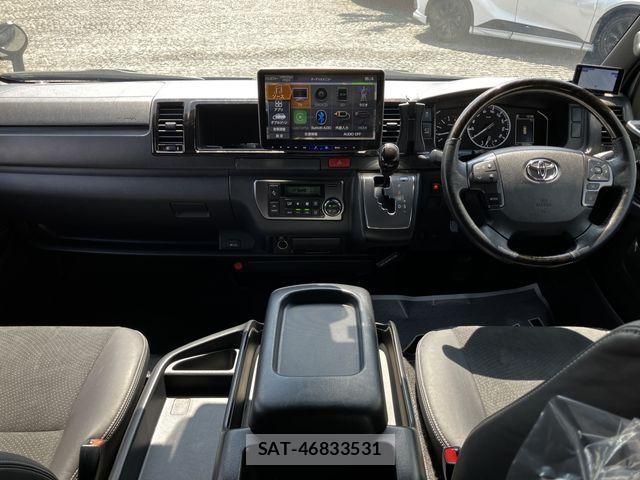 Toyota HIACE VAN 2021-09 8746408-8