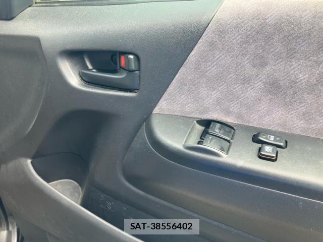 Toyota HIACE VAN 2005-09 8746435-12