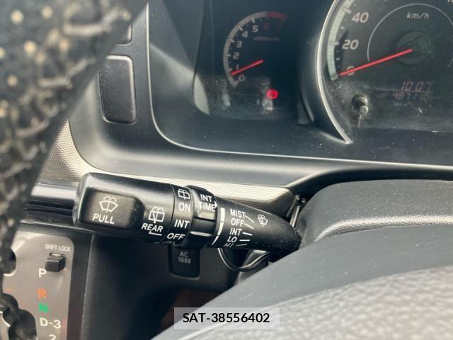 Toyota HIACE VAN 2005-09 8746435-18