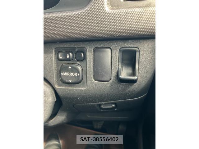 Toyota HIACE VAN 2005-09 8746435-19