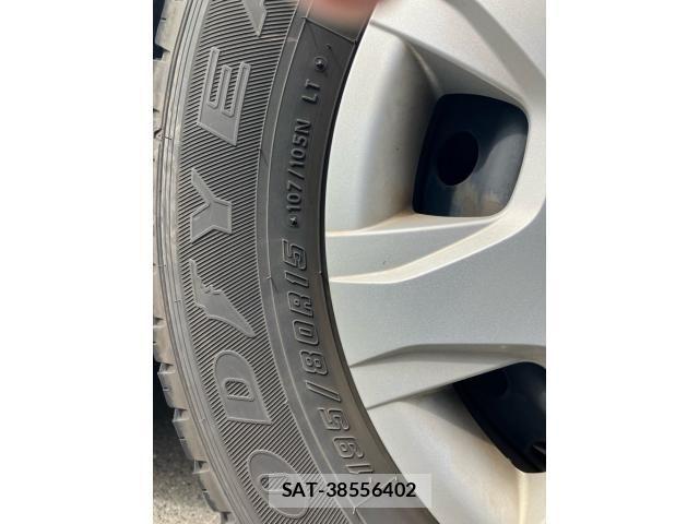 Toyota HIACE VAN 2005-09 8746435-3