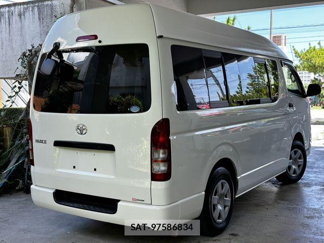 Toyota HIACE VAN 2012-08 8746432-3