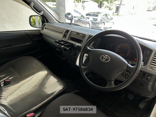 Toyota HIACE VAN 2012-08 8746432-7