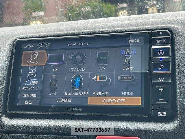Toyota HIACE VAN 2021-08 8746422-5
