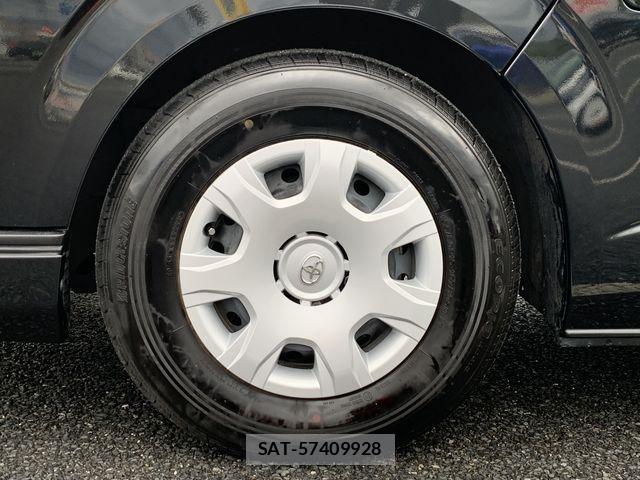 Toyota HIACE VAN 2023-06 8746424-14