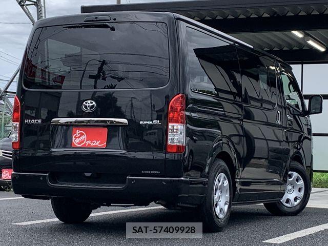 Toyota HIACE VAN 2023-06 8746424-2