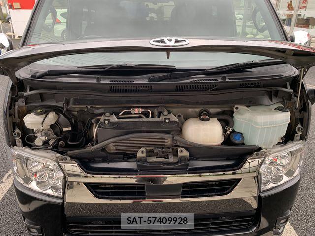 Toyota HIACE VAN 2023-06 8746424-5