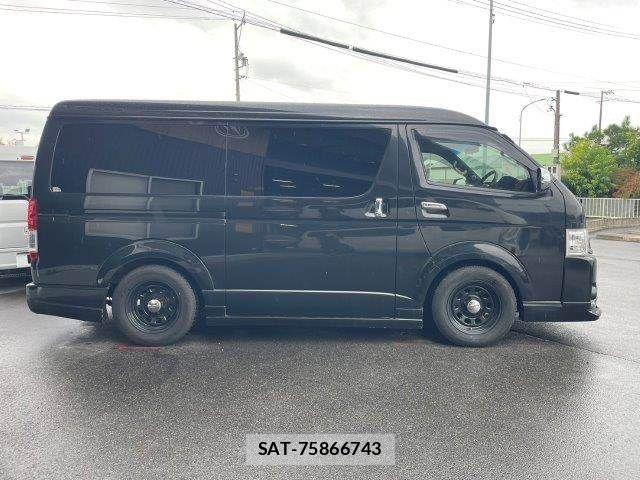 Toyota HIACE VAN 2009-12 8746433-13