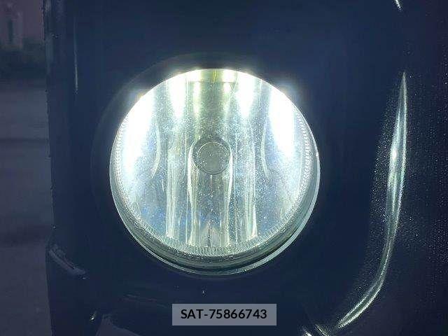 Toyota HIACE VAN 2009-12 8746433-28