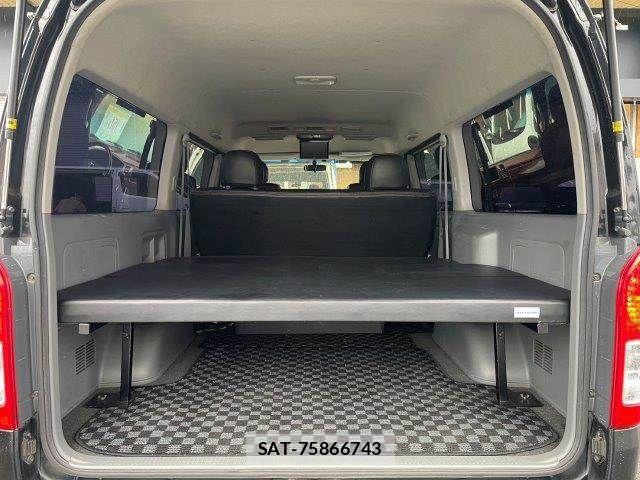 Toyota HIACE VAN 2009-12 8746433-5