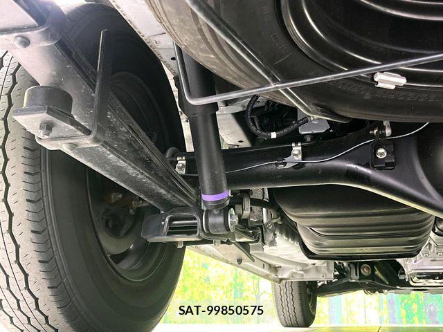 Toyota HIACE VAN 2025-11 8746410-19