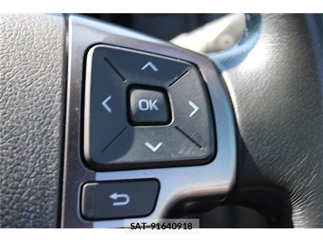 Toyota HIACE VAN 2023-12 8746420-29