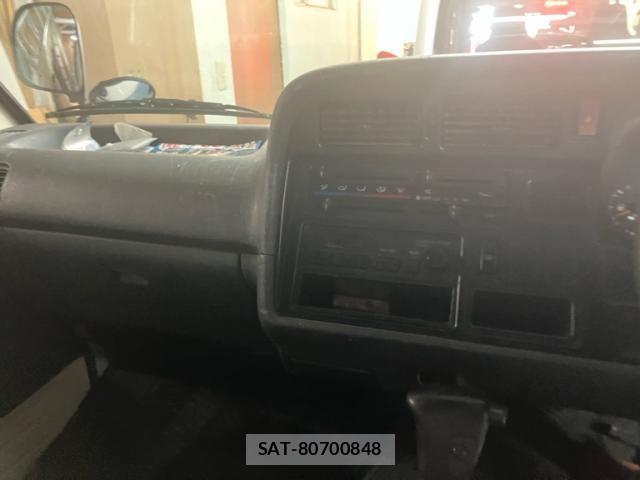Toyota HIACE VAN 1997-01 8746431-11